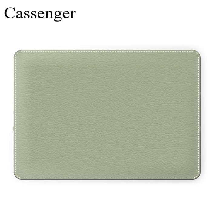 Cassenger sleeves for laptops